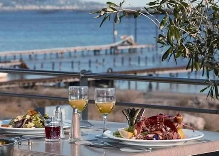 Maison Avec Terrasse Et Piscine, Climatisation, Parking Prive, 34340 - Fr-1-326-660 Casa de Férias